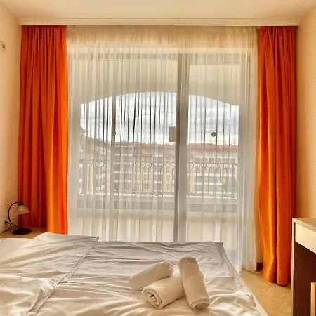 Royal Sun - Private - Bsr - 1 Апартамент